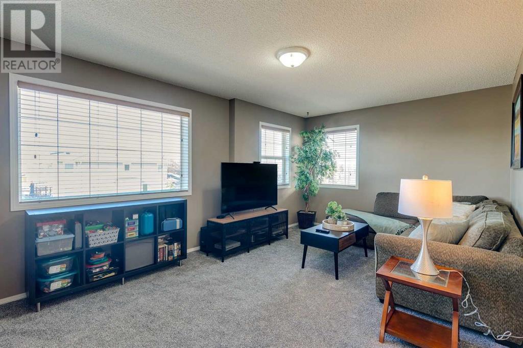 Single Family House for Sale in  Millview Road SW Millrise Calgary 