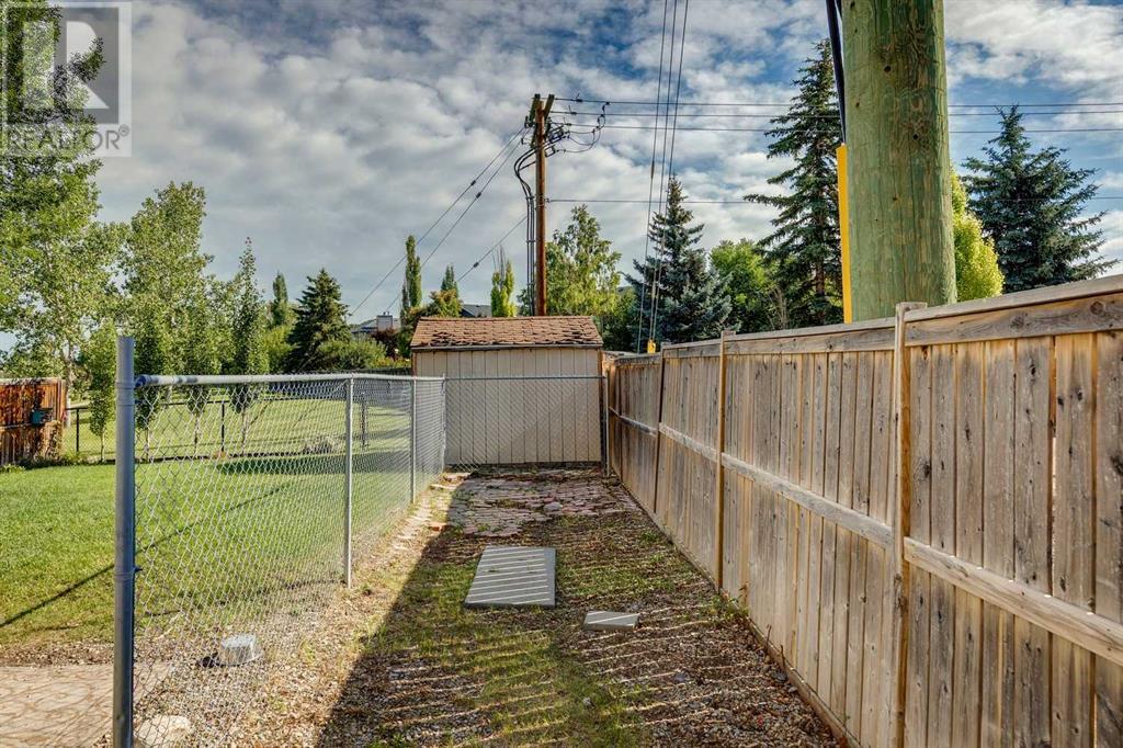 Single Family House for Sale in  Millview Road SW Millrise Calgary 