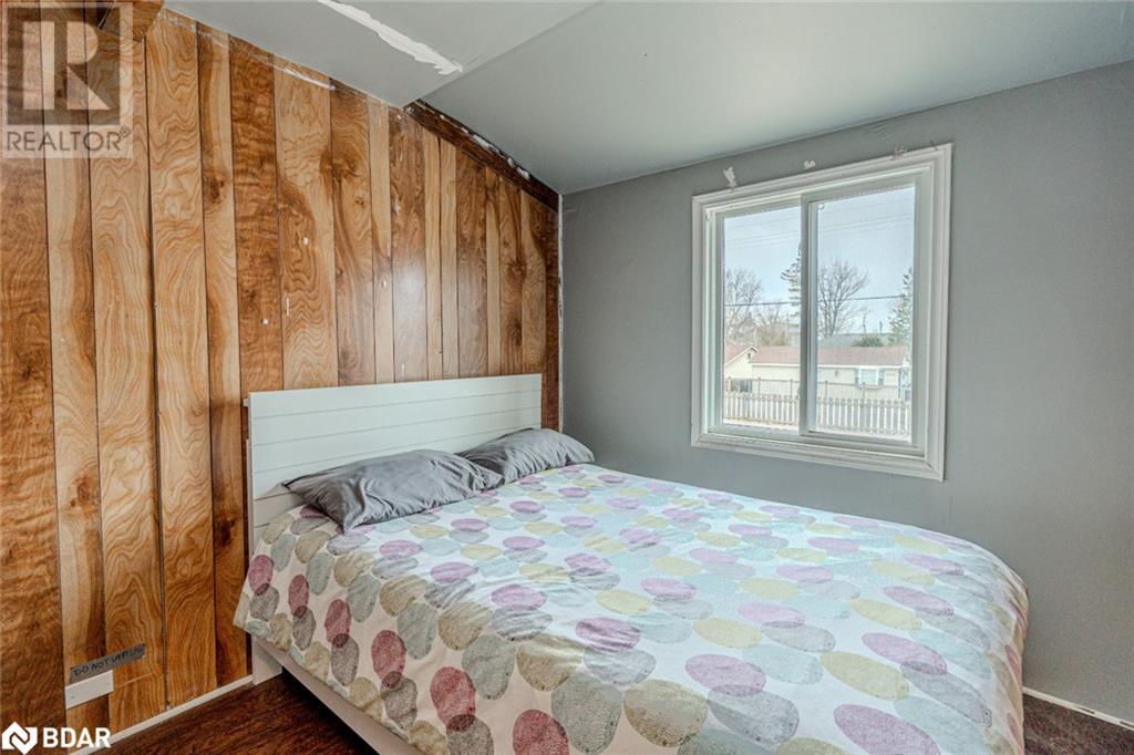 Photo 10 of 711 Mosley Street, Wasaga Beach ON