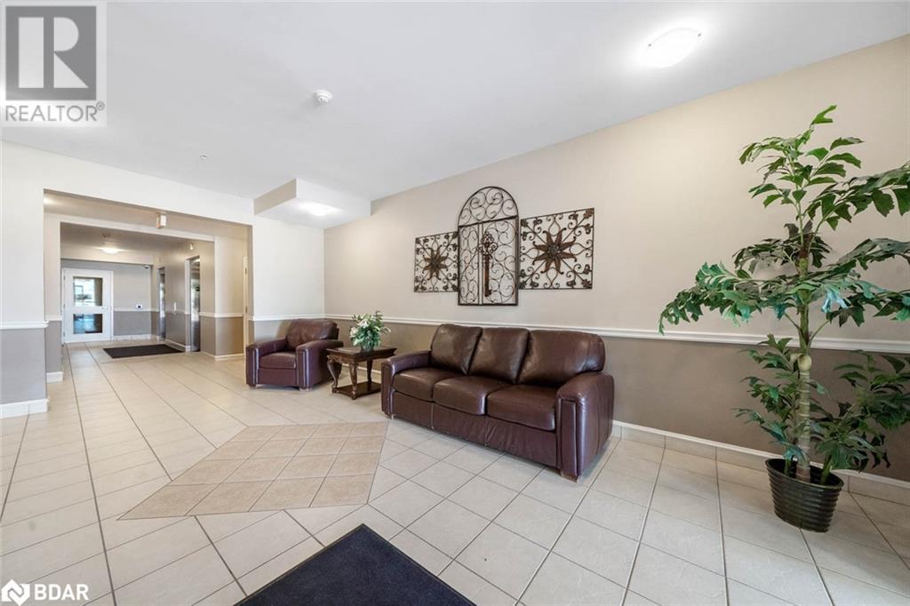 Photo 18 of 112 Simcoe Road Unit 301, Bradford West Gwillimbury ON
