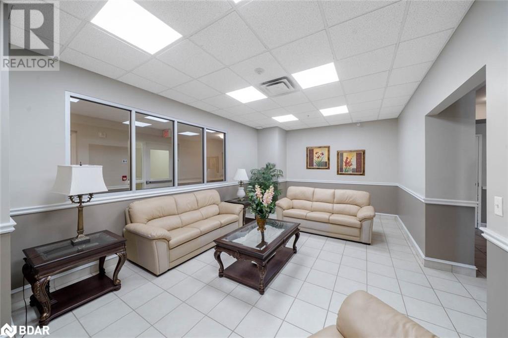 Photo 2 of 112 Simcoe Road Unit 301, Bradford West Gwillimbury ON