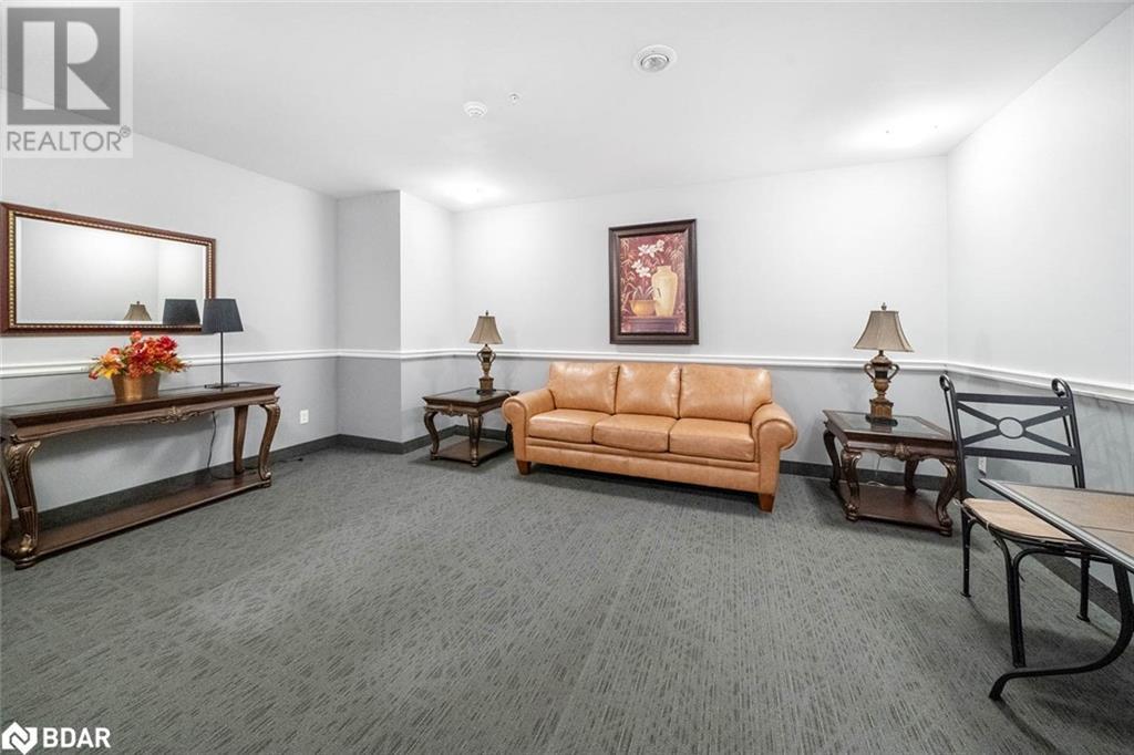 Photo 9 of 112 Simcoe Road Unit 301, Bradford West Gwillimbury ON