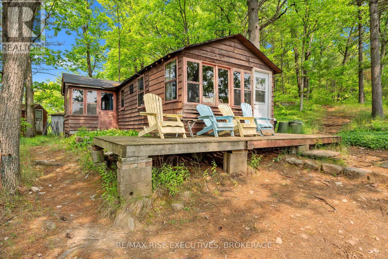 Photo 9 of 252 Dean Island Road, Rideau Lakes ON