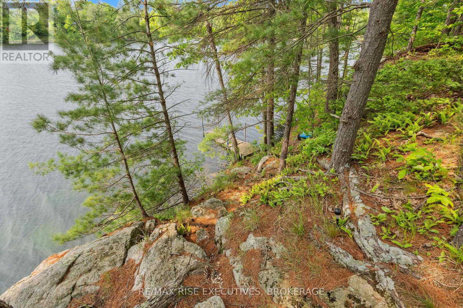 Photo 13 of 252 Dean Island Road, Rideau Lakes ON