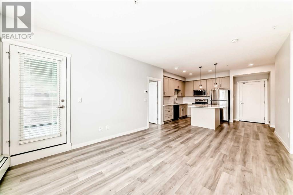 Single Family House for Sale in   Shawnee Square SW Shawnee Slopes Calgary 