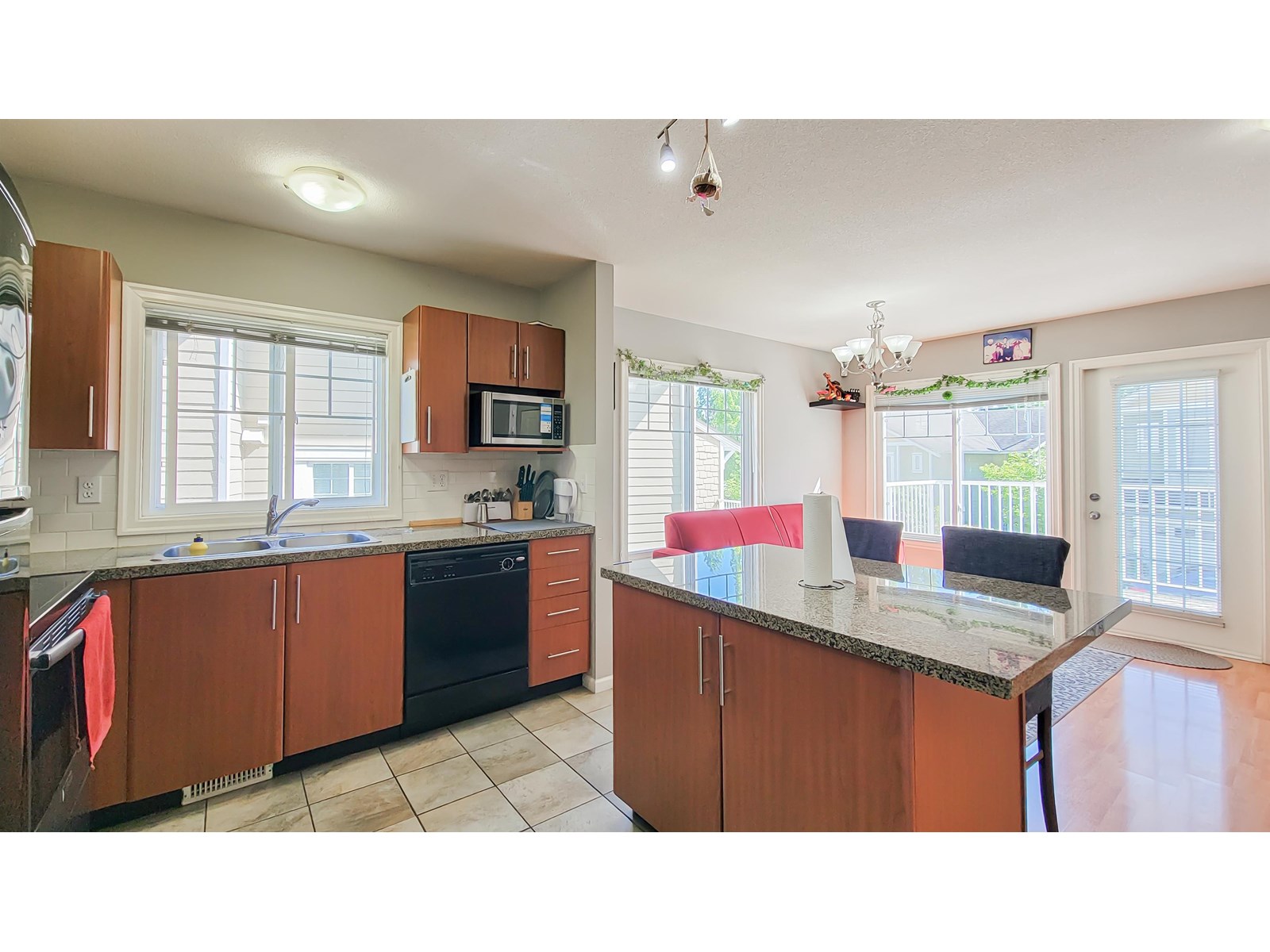 Photo 12 of 7 6110 138 Street, Surrey BC