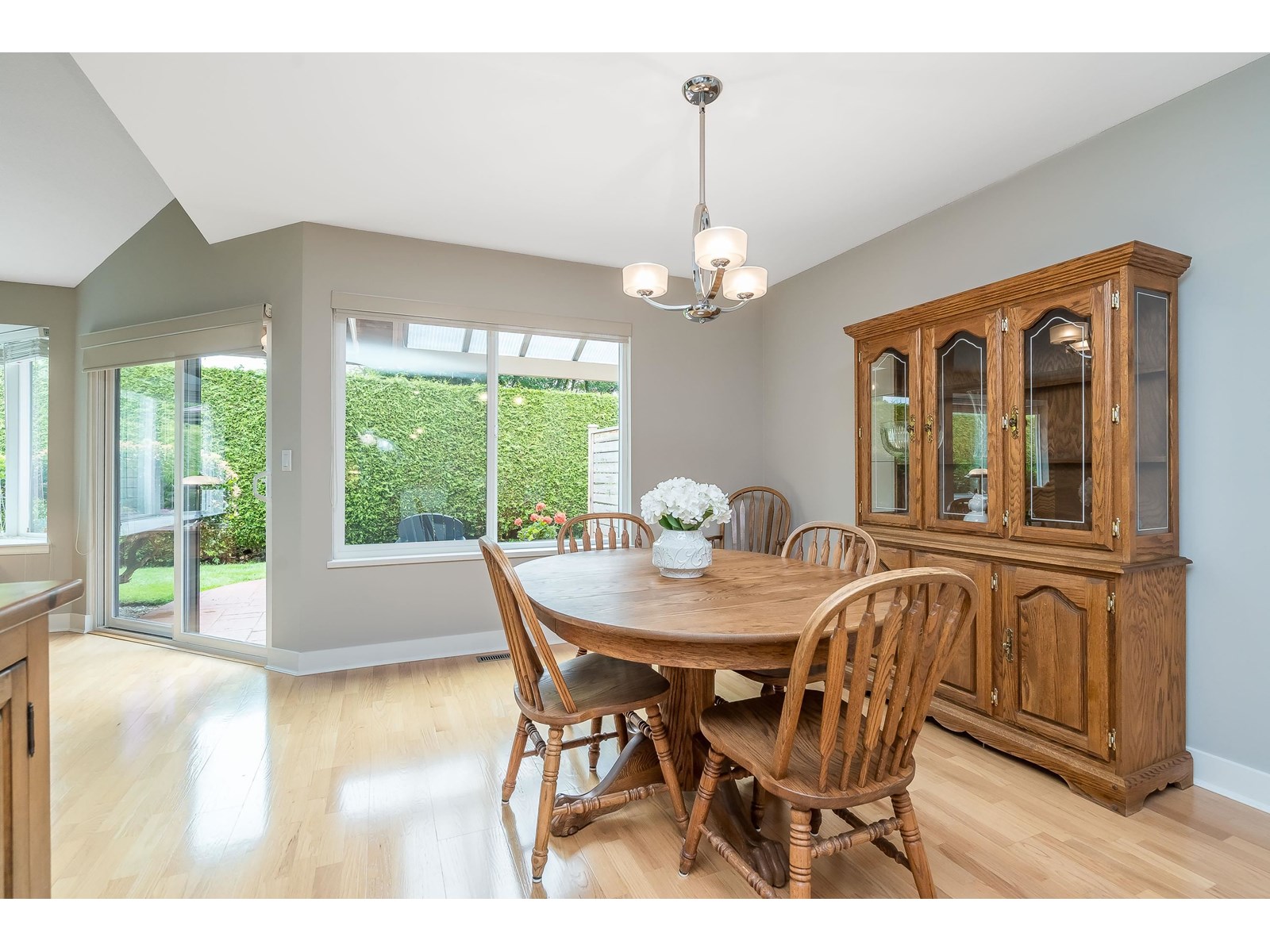 Photo 14 of 1 1854 Southmere Crescent, Surrey BC