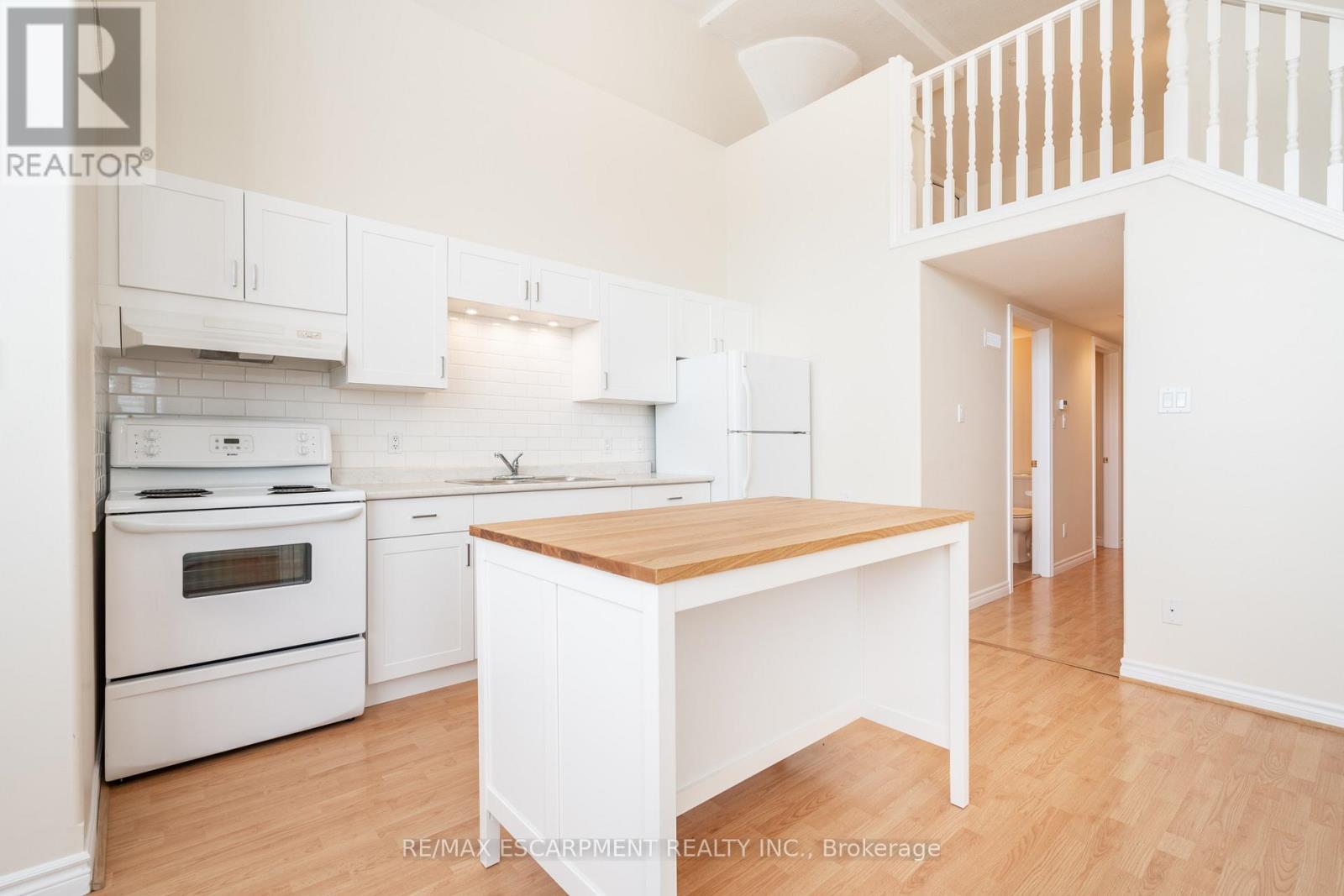 Photo 12 of 102 111 Grey Street, Brant ON