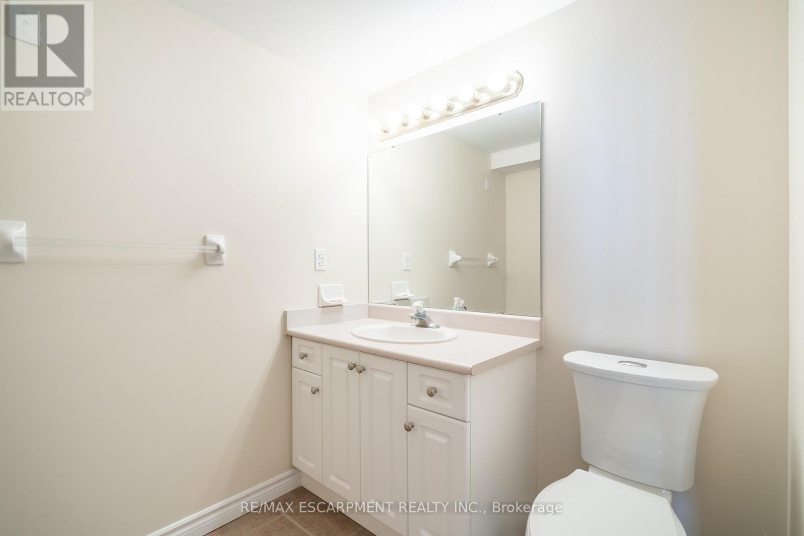 Photo 5 of 102 111 Grey Street, Brant ON