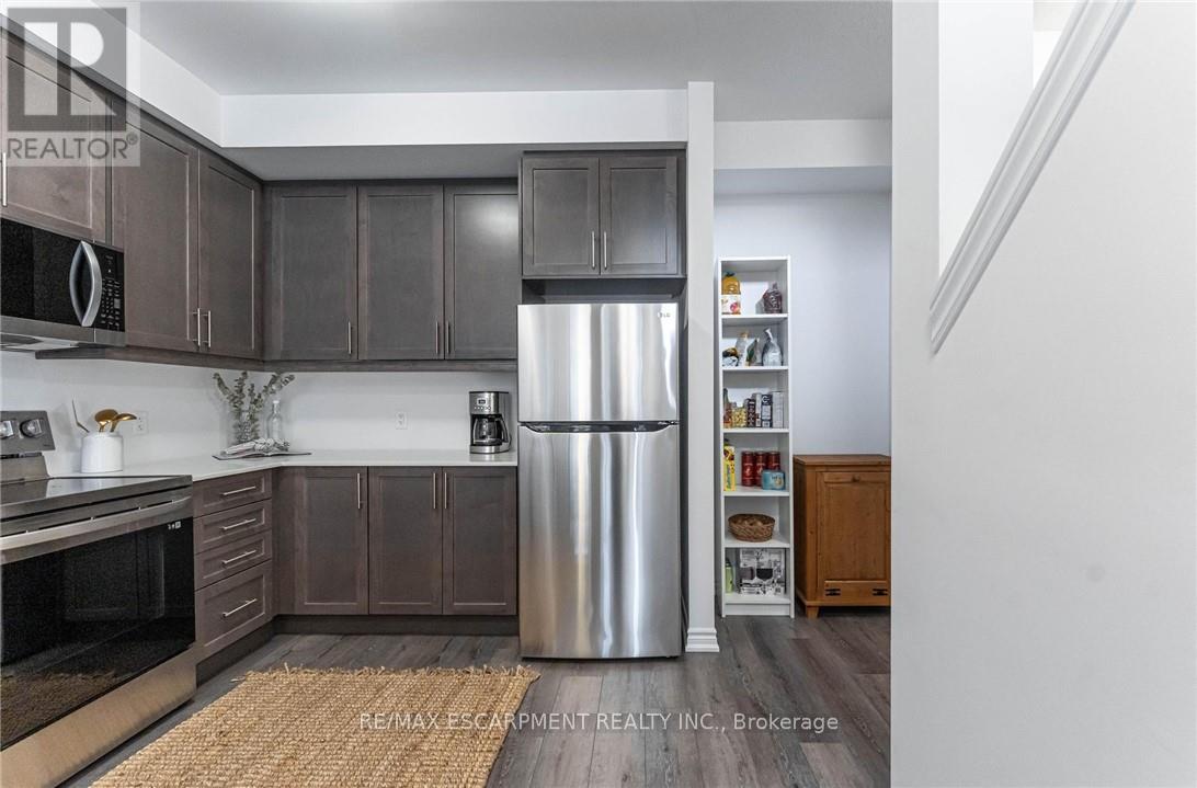 Photo 12 of 85 61 Soho Street, Hamilton ON