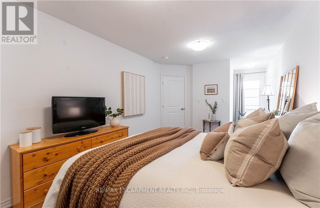 Photo 19 of 85 61 Soho Street, Hamilton ON
