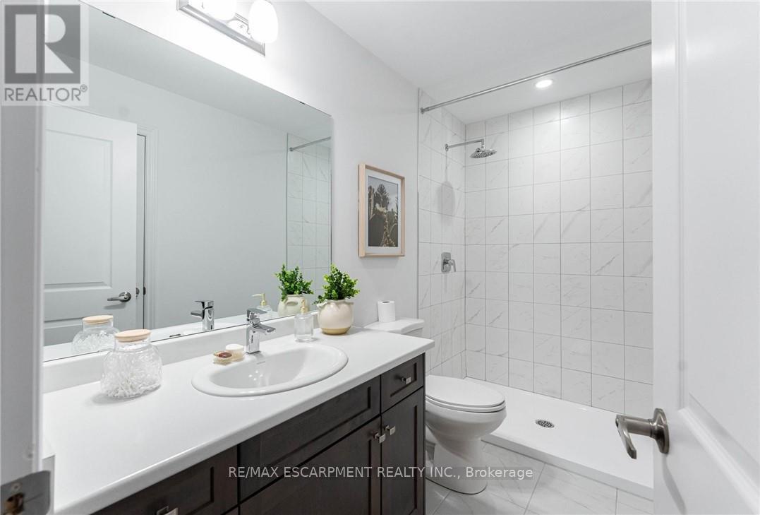 Photo 22 of 85 61 Soho Street, Hamilton ON