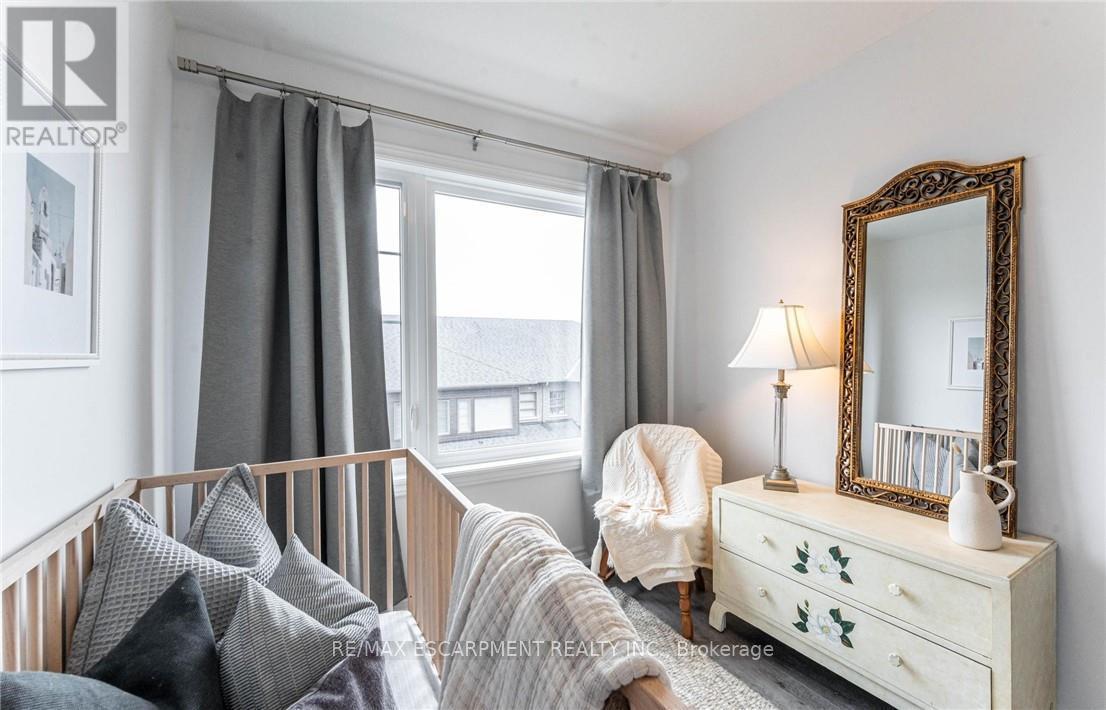 Photo 27 of 85 61 Soho Street, Hamilton ON