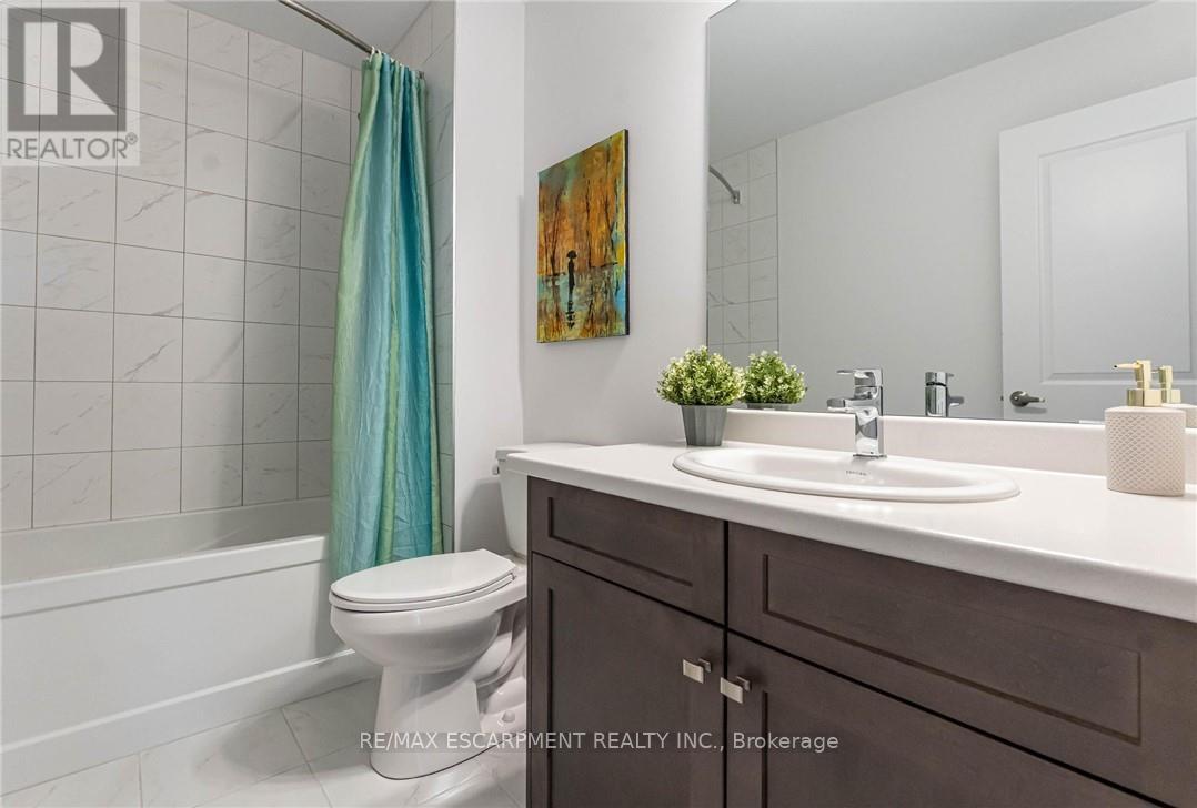 Photo 29 of 85 61 Soho Street, Hamilton ON