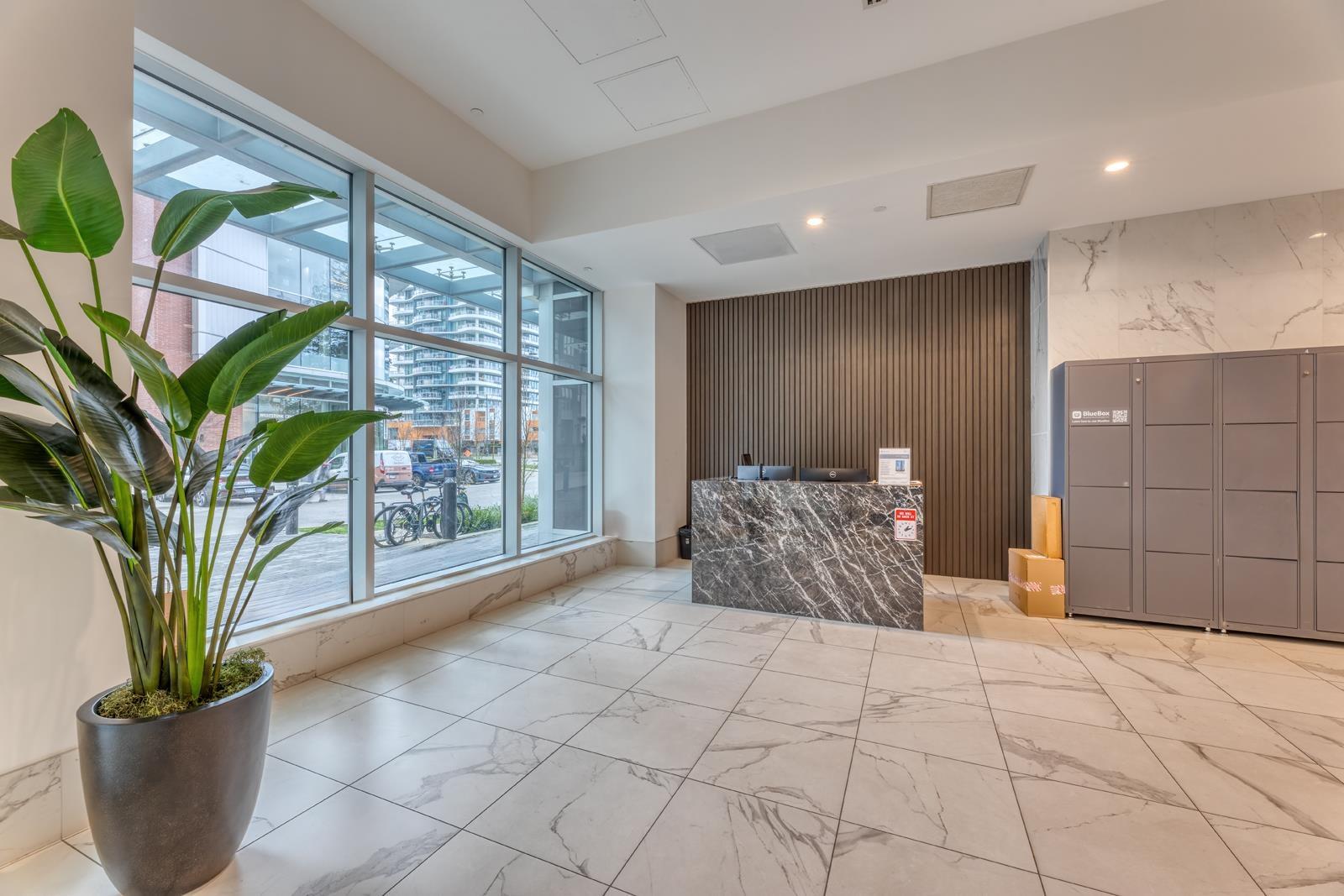 Photo 15 of 910 13350 Central Avenue, Surrey BC