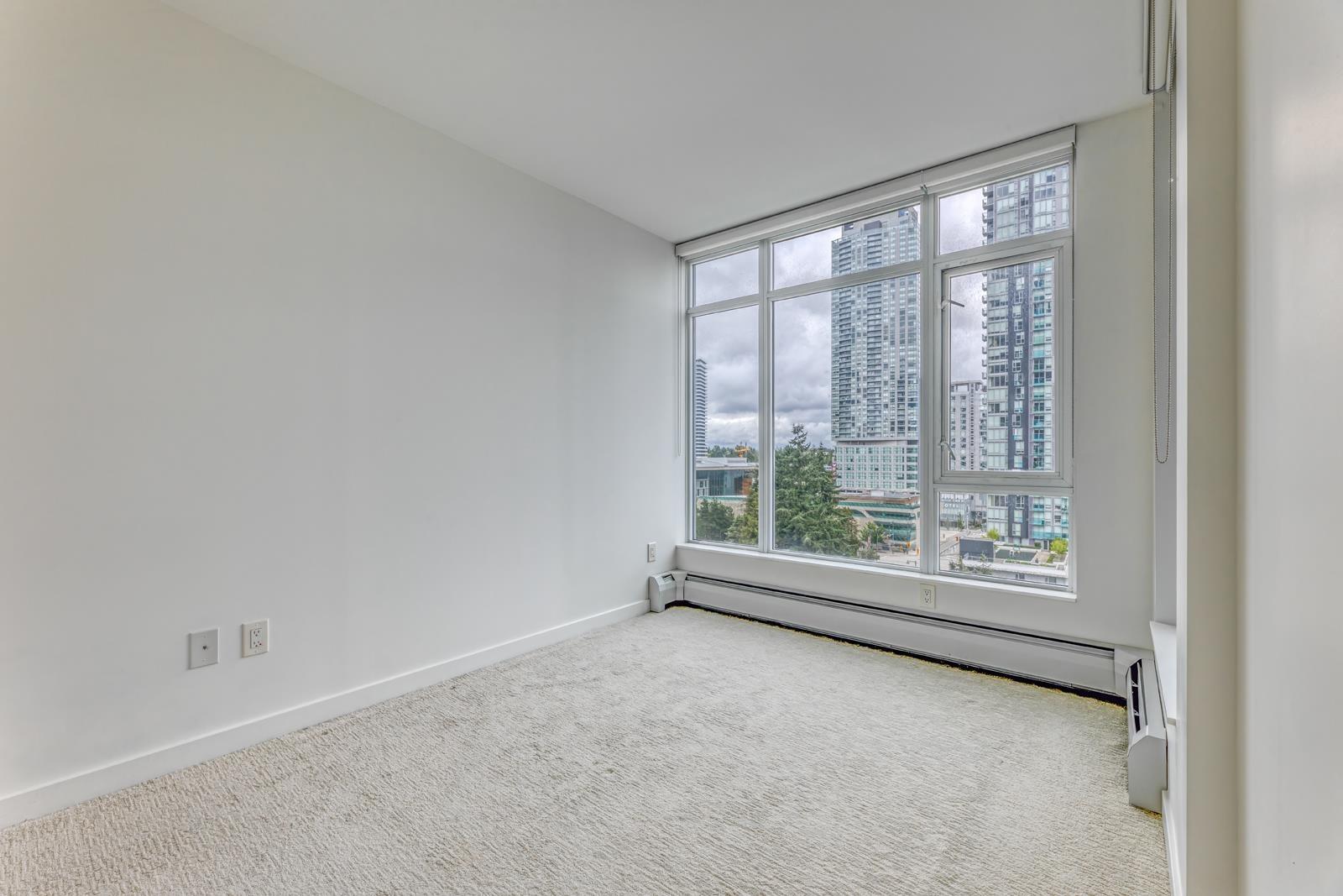 Photo 9 of 910 13350 Central Avenue, Surrey BC