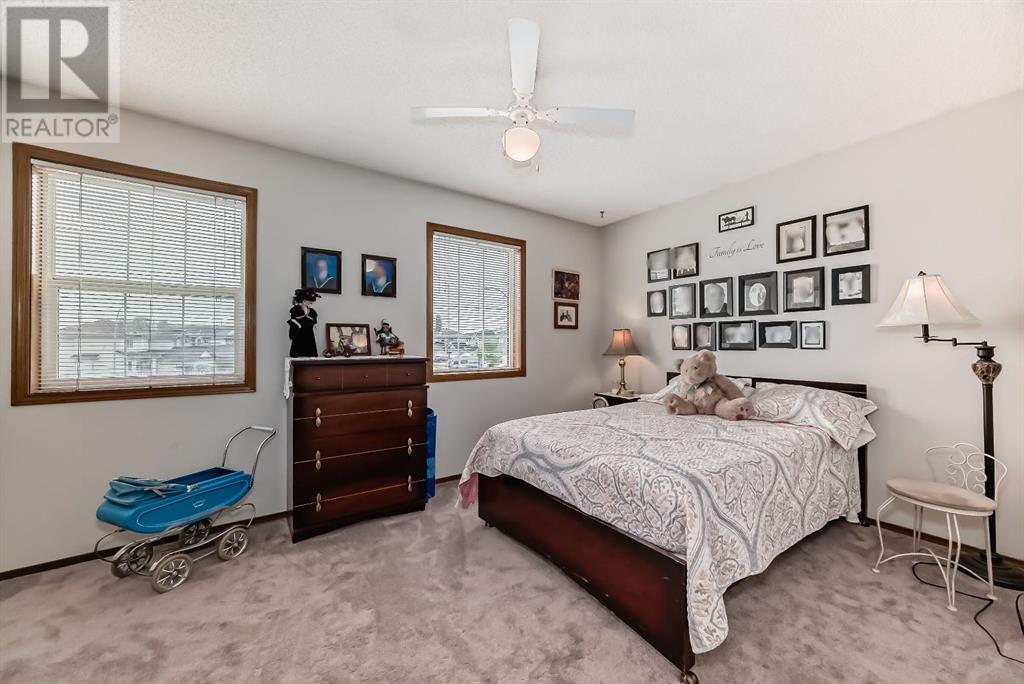 Single Family House for Sale in  Coral Keys Place NE Coral Springs Calgary 