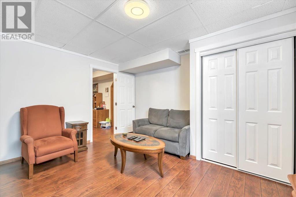 Single Family House for Sale in  Coral Keys Place NE Coral Springs Calgary 