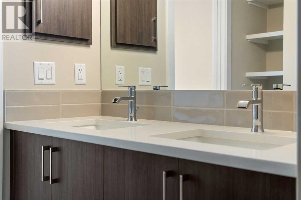 Photo 4 of 72 285 Chelsea Court, Chestermere AB