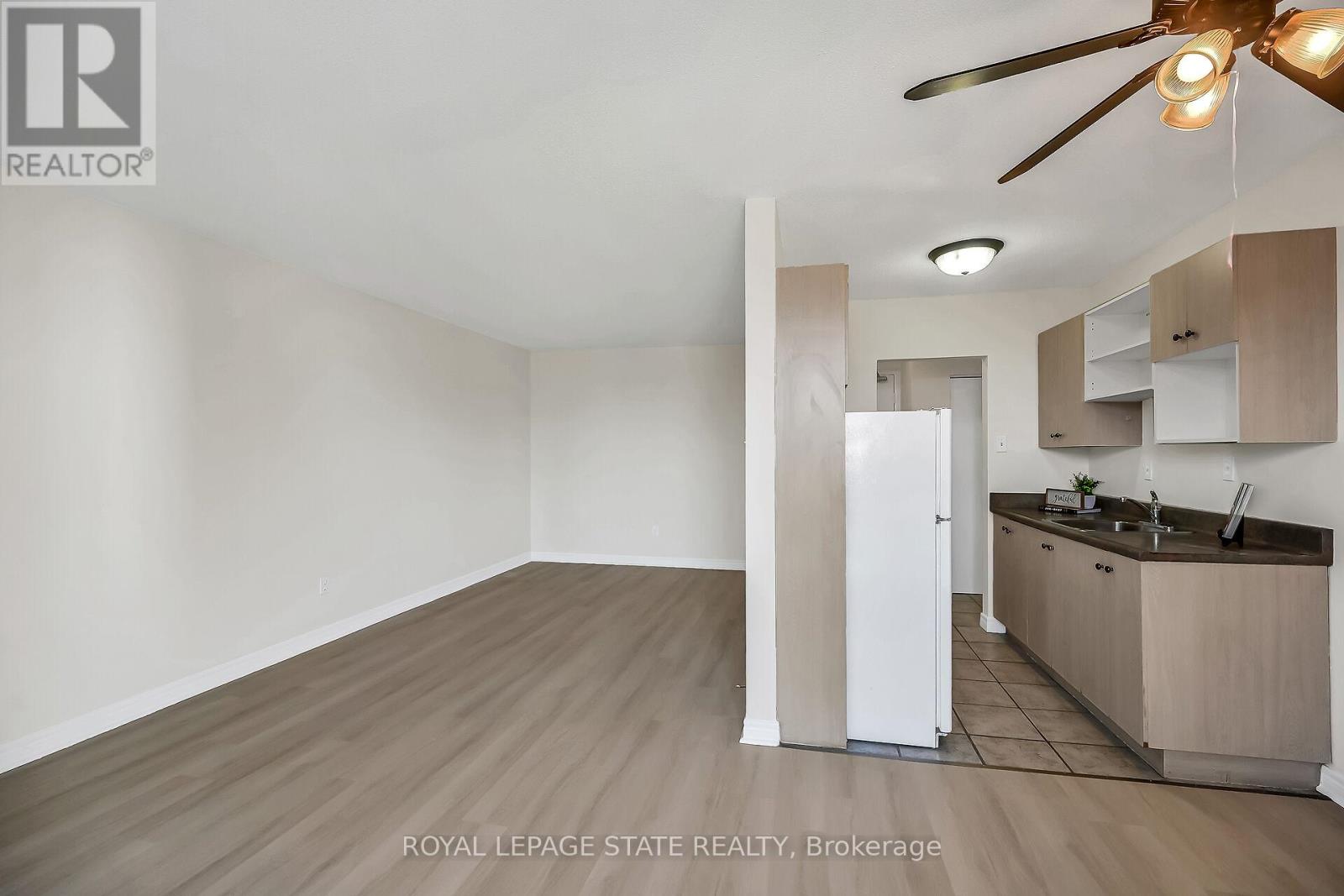 Photo 13 of 702 81 Charlton Avenue E, Hamilton ON
