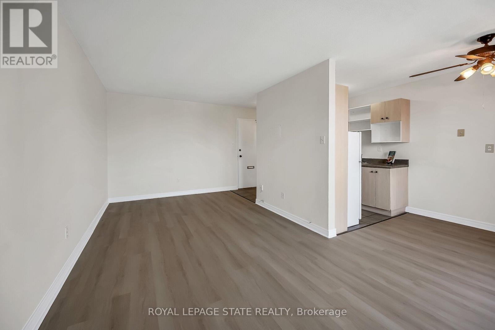 Photo 10 of 702 81 Charlton Avenue E, Hamilton ON
