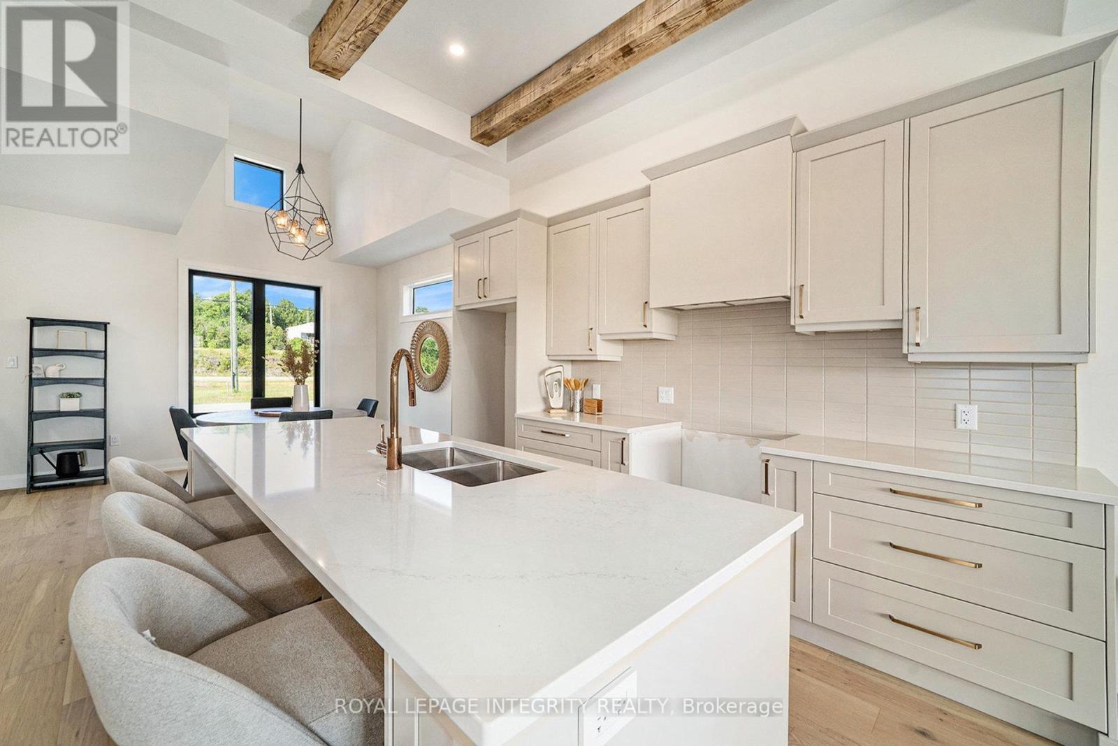 Photo 7 of 2 29 Whittlers Cove Lane, Rideau Lakes ON