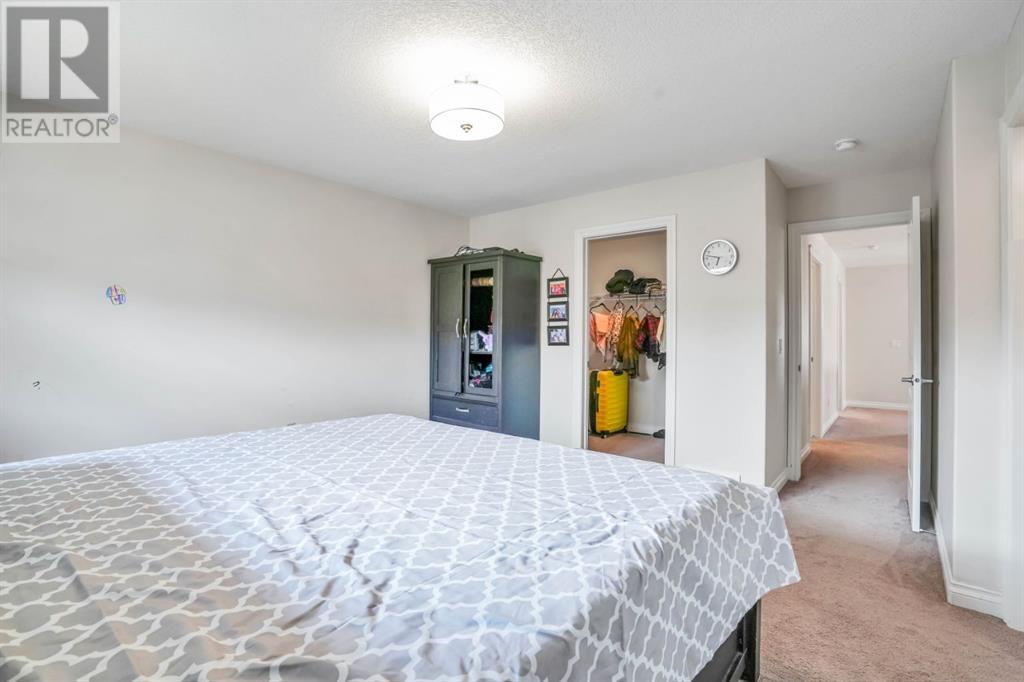 Single Family House for Sale in  Saddlestone Park NE Saddle Ridge Calgary 