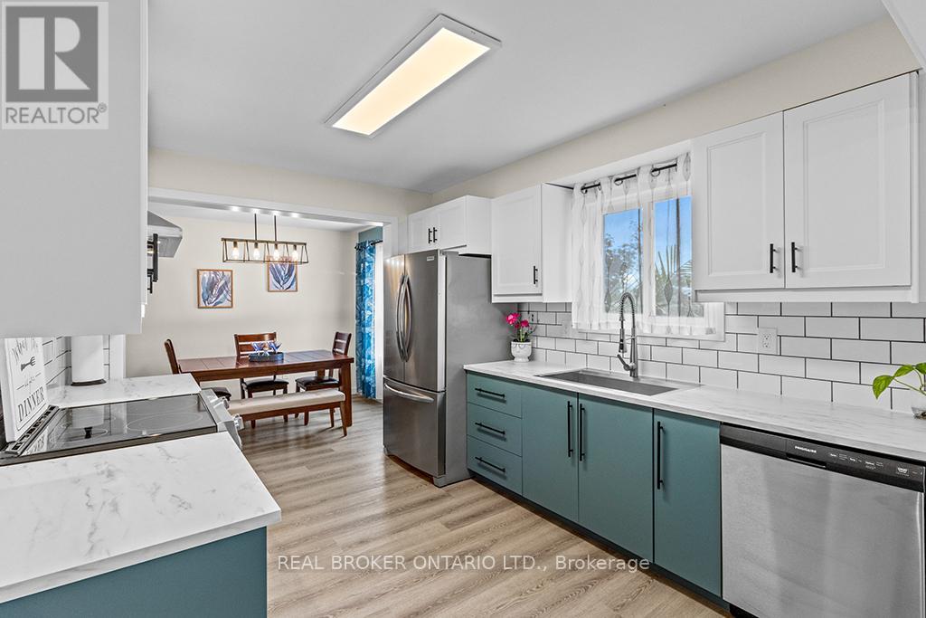 Single Family House for Sale in  MCVEIGH DRIVE Barrie (Northwest) 