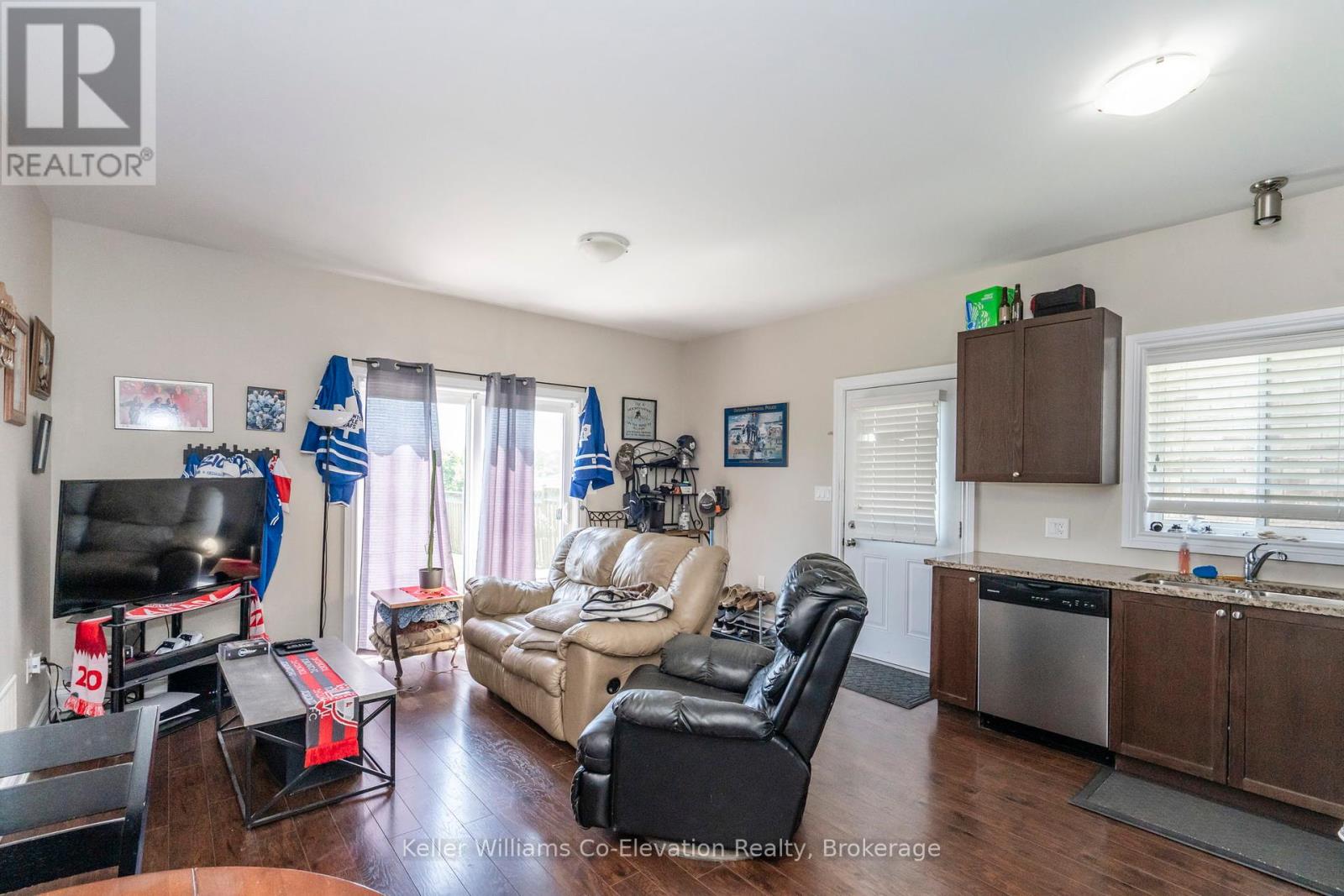 Photo 6 of 3931 Wood Avenue, Severn ON