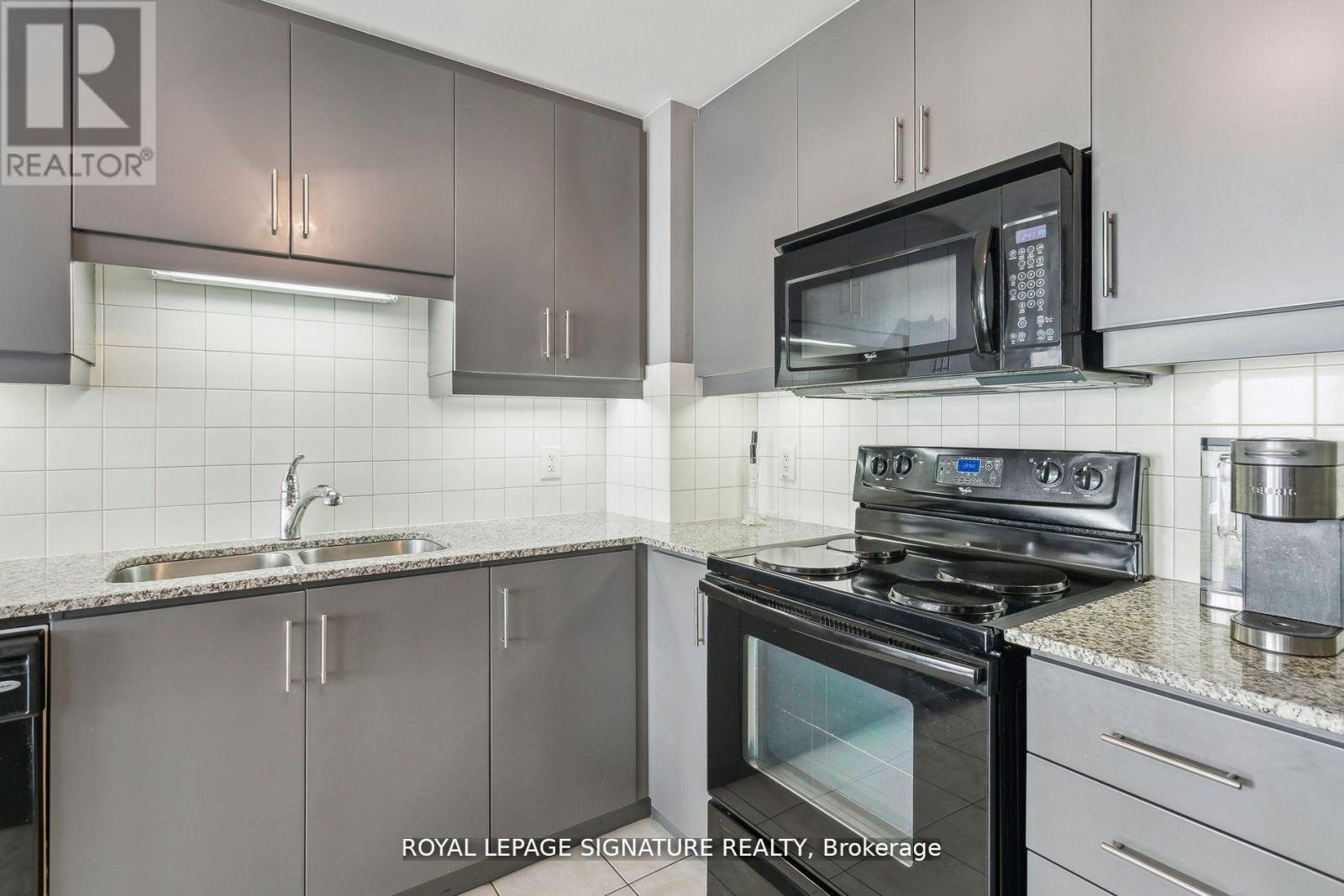 Photo 3 of 2503 60 Absolute Avenue, Mississauga ON