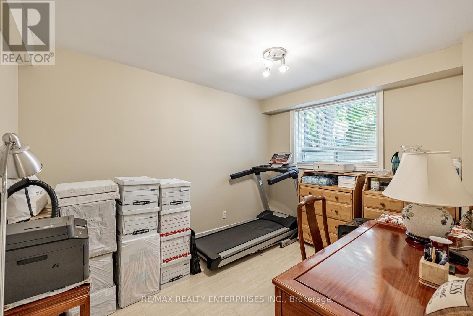 Photo 27 of 2694 Truscott Drive, Mississauga ON