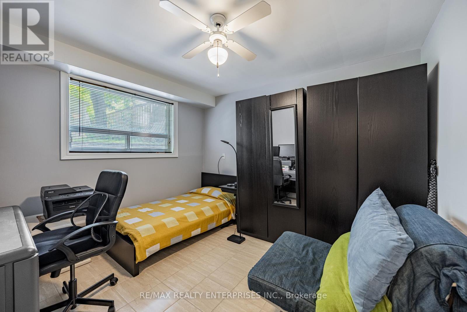Photo 1 of 2694 Truscott Drive, Mississauga ON