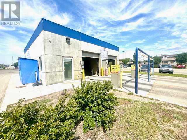 Photo 10 of 9105 92 Avenue, Grande Prairie AB