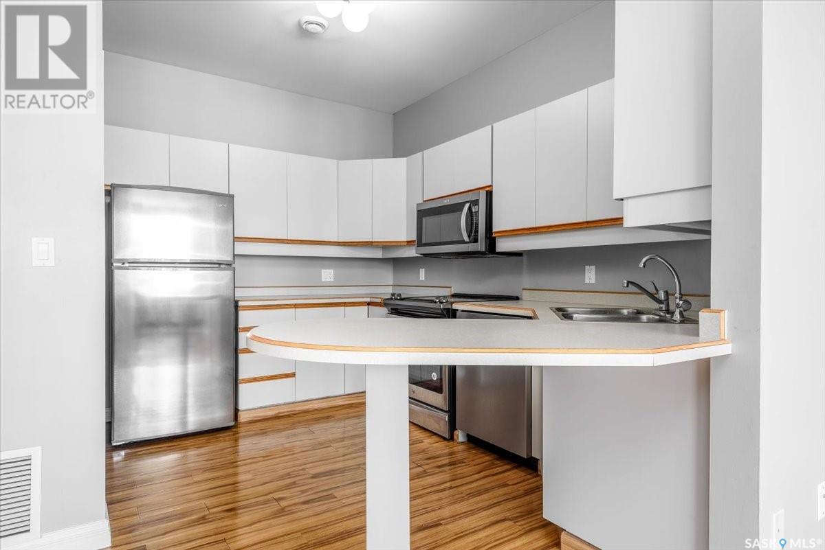 Photo 13 of 801 1867 Hamilton Street, Regina SK