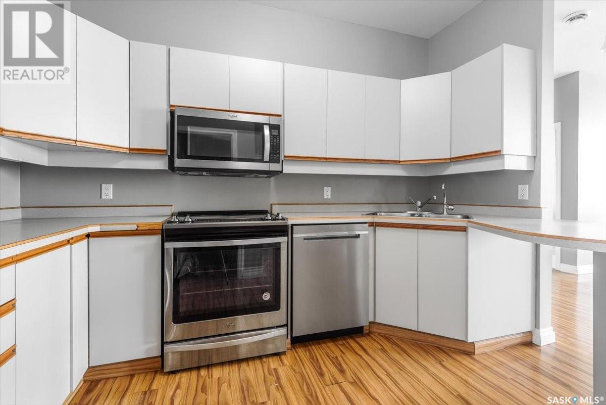 Photo 4 of 801 1867 Hamilton Street, Regina SK