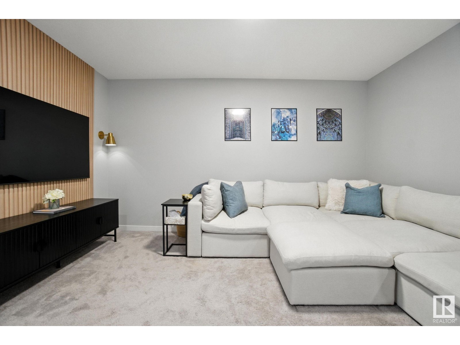 Photo 19 of 17367 100 St Nw, Edmonton AB