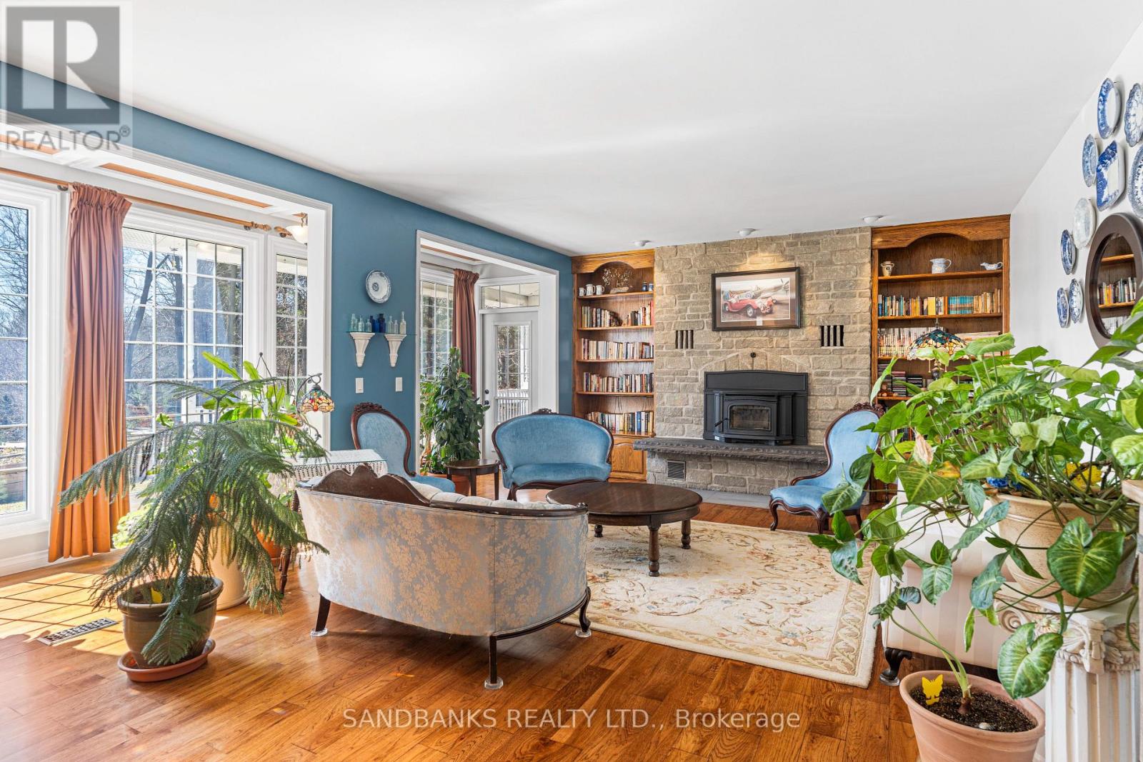 Photo 20 of 108 Murray Street, Quinte West ON