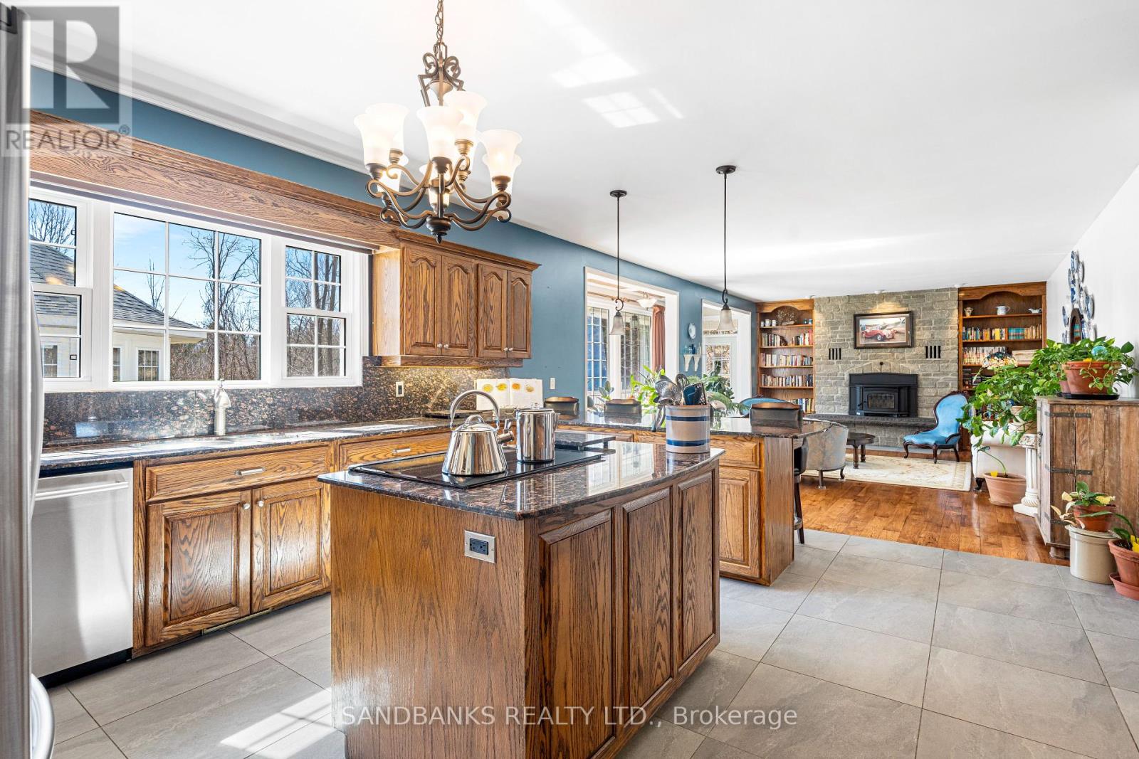 Photo 15 of 108 Murray Street, Quinte West ON