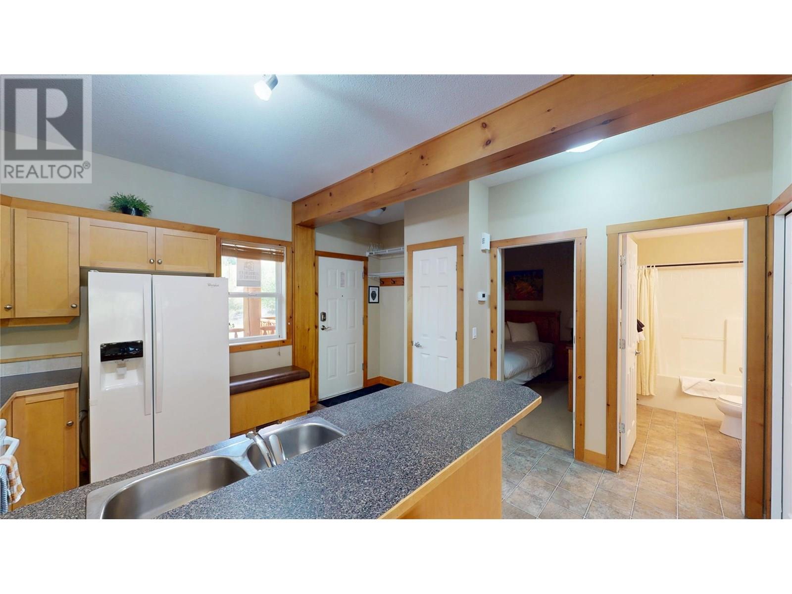 300 Stemwinder Drive Unit# 307, Kimberley
