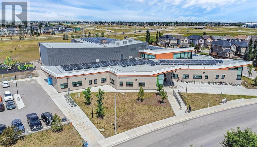 Single Family House for Sale in  Cranarch Circle SE Cranston Calgary 