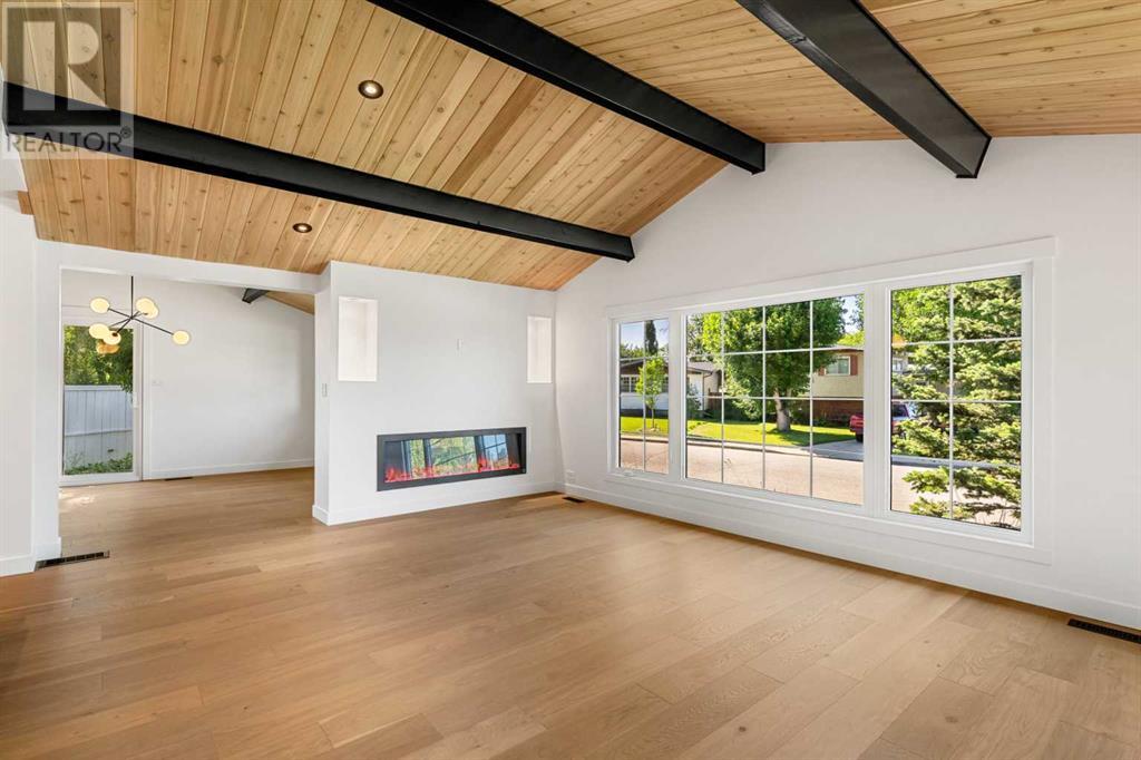 Single Family House Bungalow for Sale in  Gainsborough Drive SW Glamorgan Calgary 