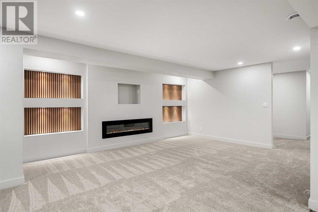 Single Family House Bungalow for Sale in  Gainsborough Drive SW Glamorgan Calgary 