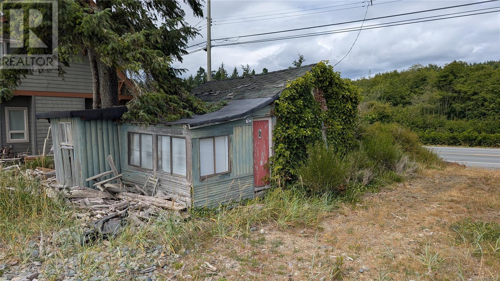  8701 West Coast Road, Sooke