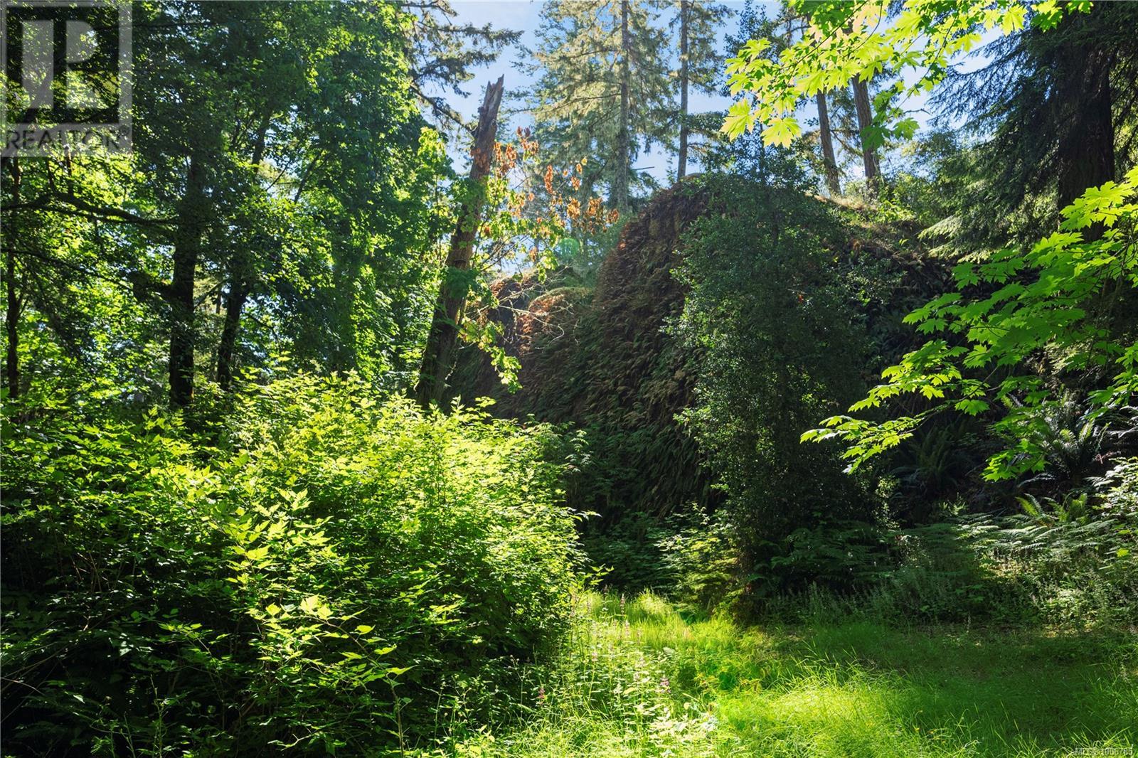 2276 Kemp Lake Rd, Sooke