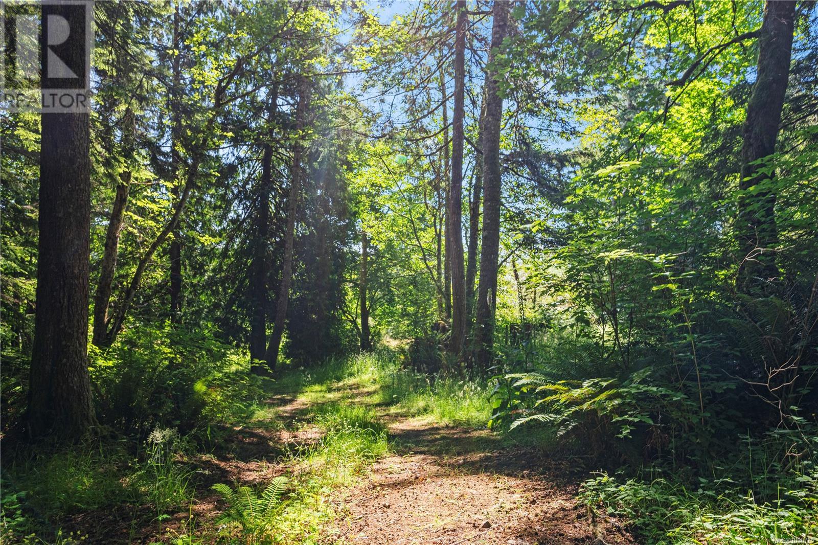 2276 Kemp Lake Rd, Sooke