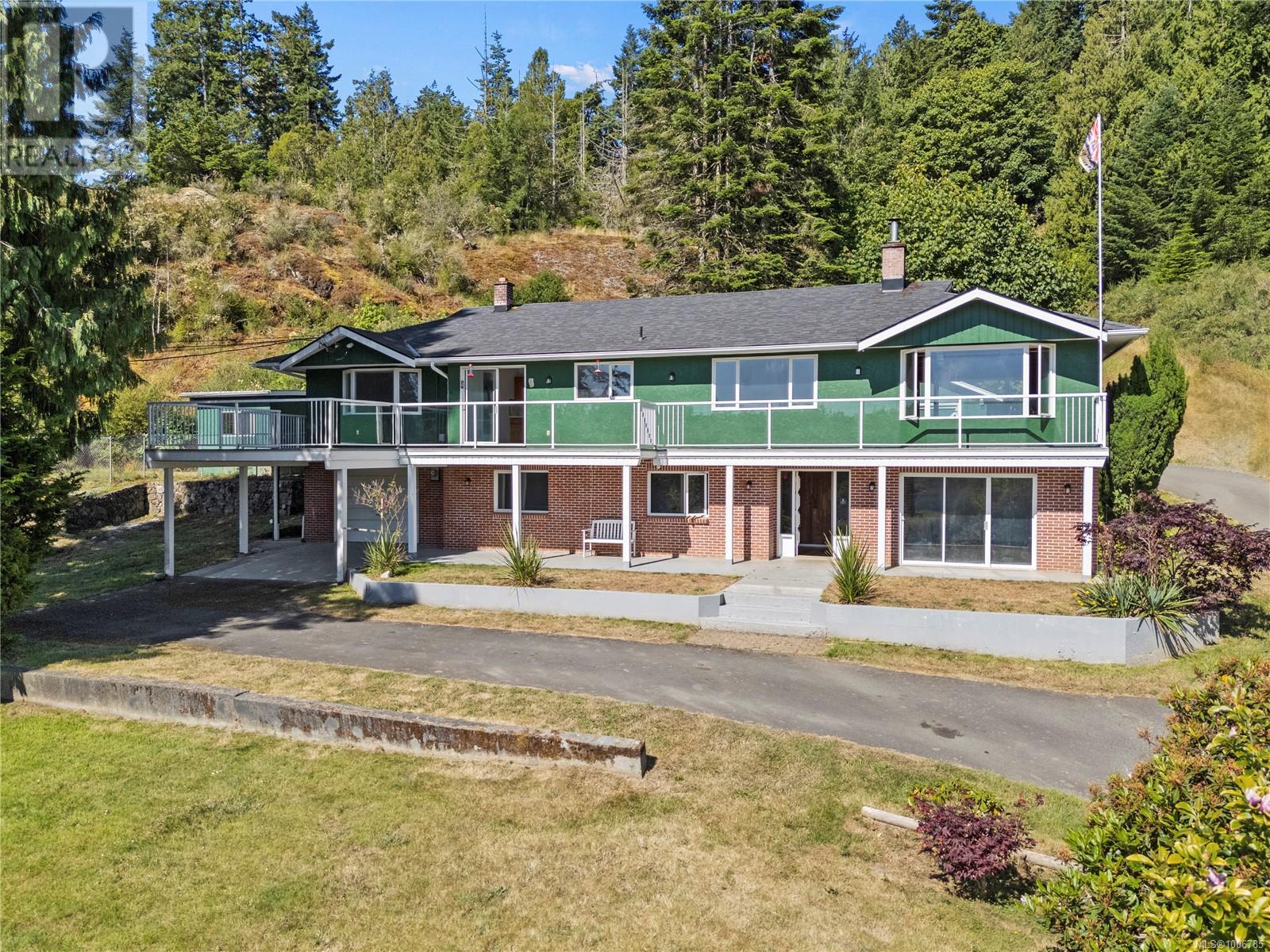 2276 Kemp Lake Rd, Sooke