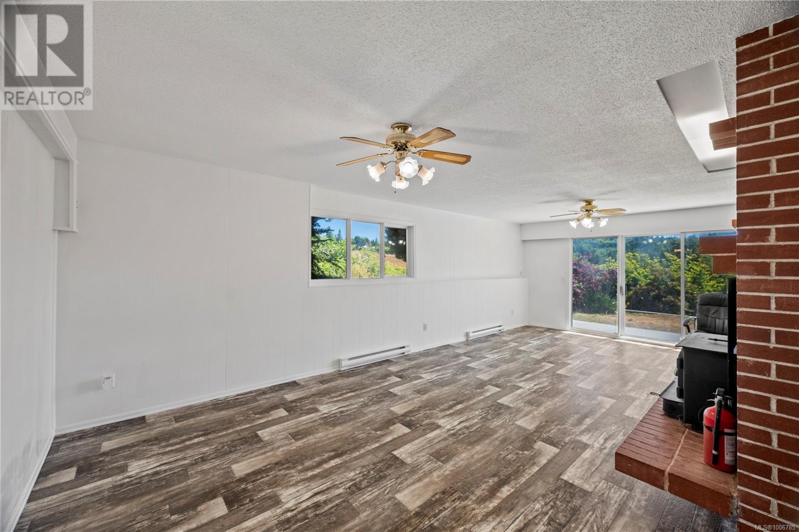 2276 Kemp Lake Rd, Sooke