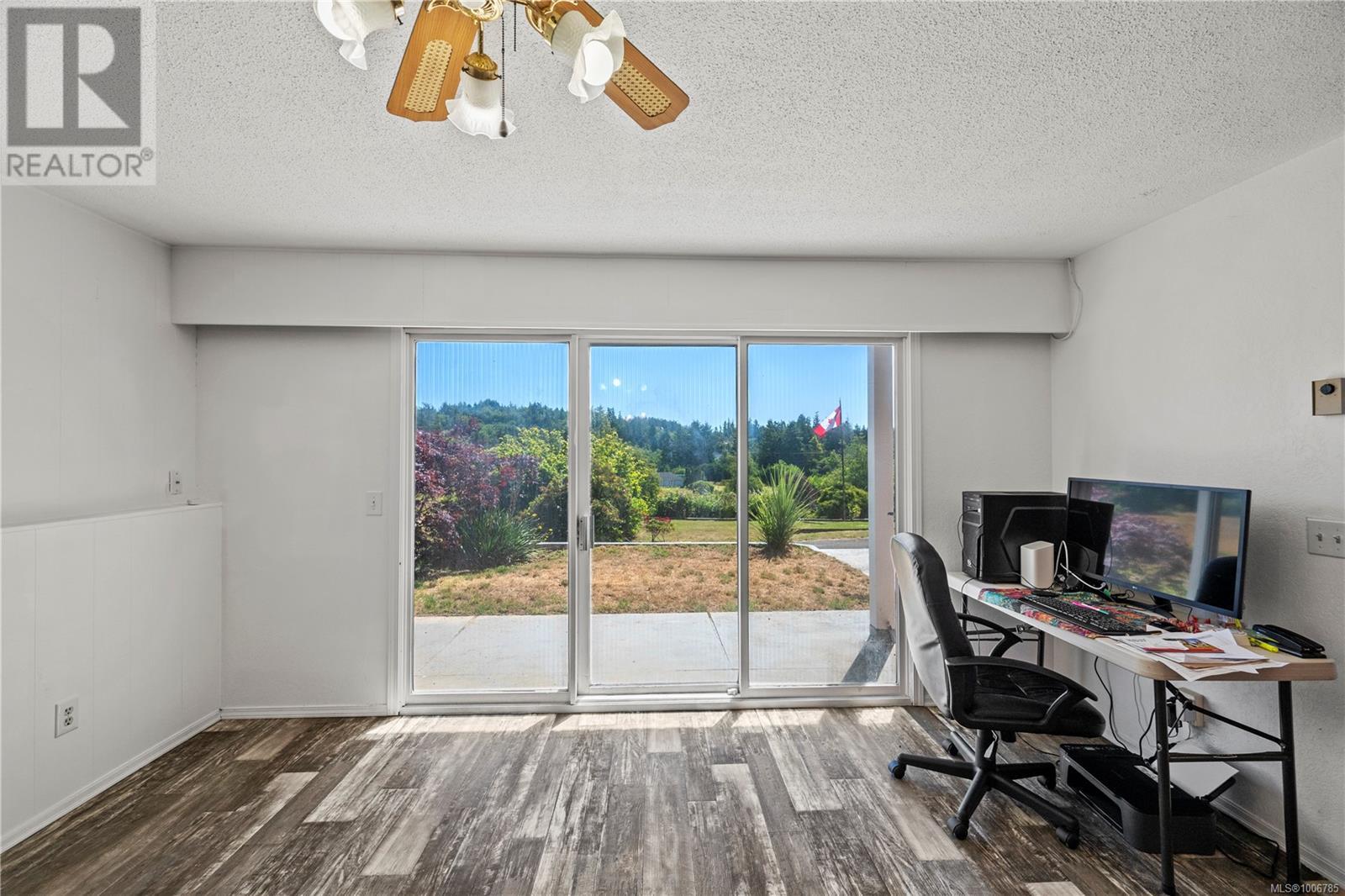 2276 Kemp Lake Rd, Sooke