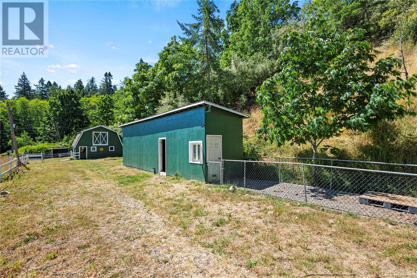 2276 Kemp Lake Rd, Sooke