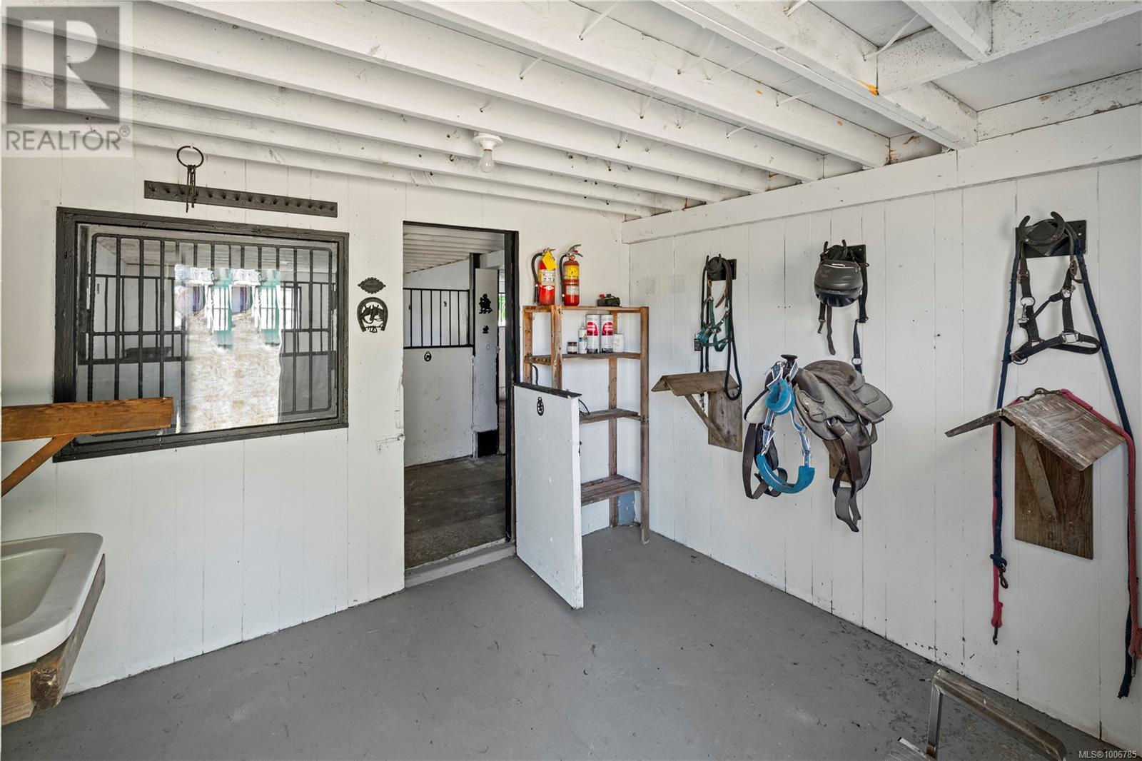 2276 Kemp Lake Rd, Sooke